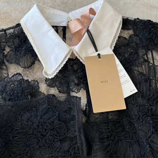 Robe dentelle florale N21