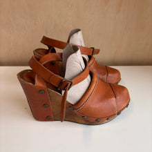 Charger l'image dans la galerie, Chaussures See by Chloe - Les Mal-Aimés ❤️‍🩹
