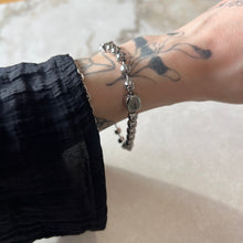 Charger l'image dans la galerie, Bracelet Lacoste
