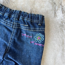 Charger l'image dans la galerie, Pantalon denim Deux par Deux 6 mois
