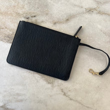 Charger l&#39;image dans la galerie, Pochette Calvin Klein
