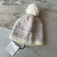 Charger l'image dans la galerie, Tuque Love &amp; Lore
