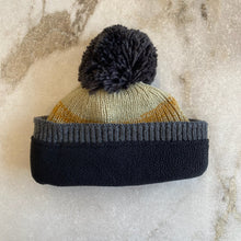 Charger l&#39;image dans la galerie, Tuque hiver pour enfants Deux par Deux

