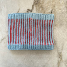 Charger l&#39;image dans la galerie, Tuque hiver rose et bleu Deux par Deux
