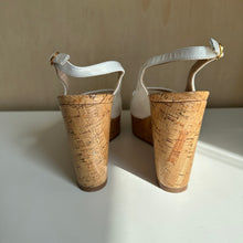 Charger l'image dans la galerie, Chaussures à plateforme Riviera Stuart Weitzman

