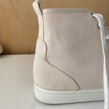 Charger l&#39;image dans la galerie, Chaussures unisexes MEK Bota Alta MileEnd kicks
