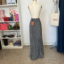 Charger l'image dans la galerie, Pantalon en maille rayée à paillettes Missoni
