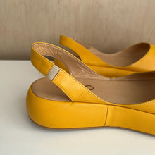 Charger l'image dans la galerie, Sandales en cuir Mago
