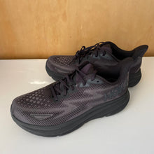 Charger l&#39;image dans la galerie, Chaussures de course Hoka W Clifton 9 Wide
