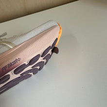 Charger l'image dans la galerie, Chaussures de course Gel-Kayano 31 Asics - Les Mal-Aimés ❤️‍🩹
