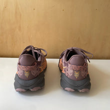 Charger l&#39;image dans la galerie, Chaussures de course Hoka W Speedgoat 6 GTX
