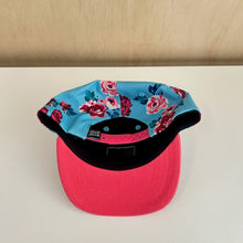 Charger l'image dans la galerie, Casquette fleurs Deux par Deux
