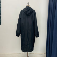 Charger l&#39;image dans la galerie, Manteau imperméable Kanuk

