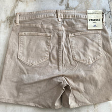 Charger l&#39;image dans la galerie, Short beige L&#39;Agence

