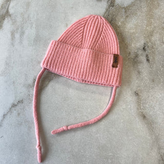 Bonnet mi-saison rose avec cordons Deux par Deux