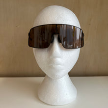 Charger l'image dans la galerie, Lunettes de soleil Oakley Sutro TI Titanium - Les Mal-Aimés ❤️‍🩹
