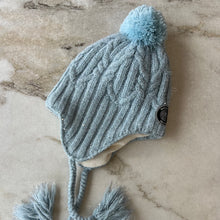 Charger l&#39;image dans la galerie, Tuque hiver bleu scintillante Deux par Deux
