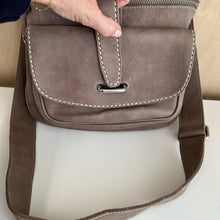 Charger l'image dans la galerie, Sac en cuir Side Saddle Roots
