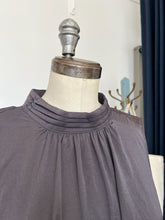 Charger l'image dans la galerie, Blouse sans manche Aileen Saint Tropez - Les Mal-Aimés ❤️‍🩹
