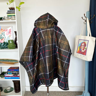 Manteau puncho imperméable Tartan Barbour