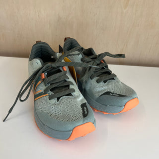 Chaussures de course sur sentier Foam X Hierro V7 Fresh New Balance - Les Mal-Aimés ❤️‍🩹