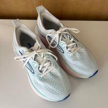 Charger l&#39;image dans la galerie, Chaussures de course Brooks Glycerin GTS 22
