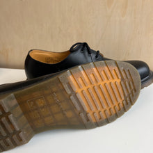 Charger l&#39;image dans la galerie, Chaussures Dr Martens 1461 Plain Welt SMOOTH
