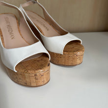 Charger l'image dans la galerie, Chaussures à plateforme Riviera Stuart Weitzman

