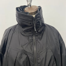 Charger l&#39;image dans la galerie, Manteau imperméable Kanuk
