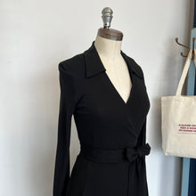 Charger l'image dans la galerie, Robe Éditions de robes - Les Mal-Aimés ❤️‍🩹
