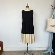 Charger l&#39;image dans la galerie, Robe Weekend MaxMara
