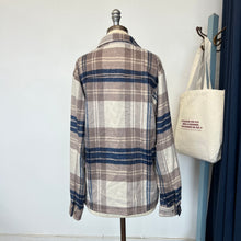 Charger l&#39;image dans la galerie, Surchemise unisexe Vallier

