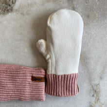 Charger l&#39;image dans la galerie, Mitaines mi-saison tricot pour enfants Deux par Deux
