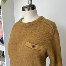 Charger l'image dans la galerie, Chandail en laine Lada Fjall Raven
