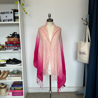 Foulard rose en laine Danier
