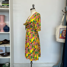 Charger l'image dans la galerie, Robe fleurie Fiona Yas
