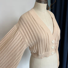 Charger l'image dans la galerie, Chandail cardigan en maille Sabo Skirt
