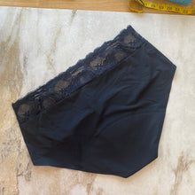 Charger l&#39;image dans la galerie, Chantelle Culotte
