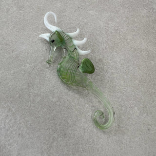 Figurine hippocampe vert en verre