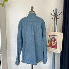 Charger l'image dans la galerie, Chemise denim épuré Le31 par Simons
