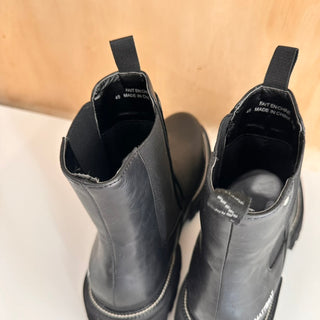 Bottes végétaliennes Arlo Matt & Nat - Les Mal-Aimés ❤️‍🩹