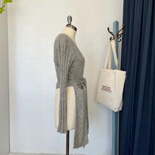 Charger l'image dans la galerie, Veste tricot gris Sarah Pacini
