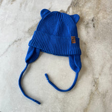 Charger l'image dans la galerie, Tuque mi-saison tricot bleu oreilles Deux par Deux
