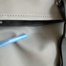 Charger l'image dans la galerie, Sac à dos Rolltop Rucksack Rains - Les Mal-Aimés ❤️‍🩹
