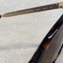 Charger l&#39;image dans la galerie, Lunettes de soleil Fossil
