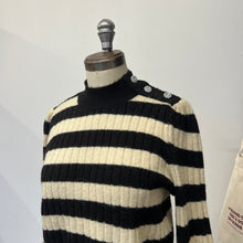 Charger l&#39;image dans la galerie, Chandail ligné Vero Moda
