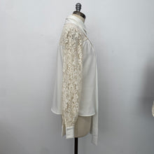 Charger l&#39;image dans la galerie, Blouse avec dentelle Co|te
