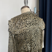 Charger l'image dans la galerie, Robe imprimé doré Scarlet Roos

