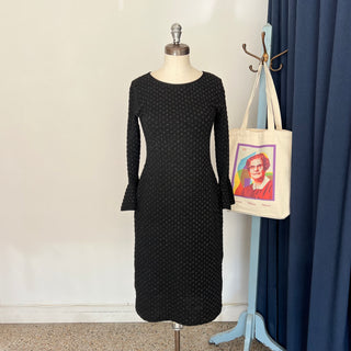 Robe Nadya Toto