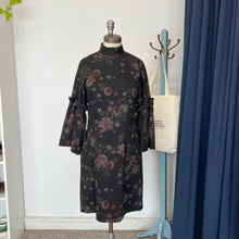 Charger l'image dans la galerie, Robe fleurie La boutique Coup de foudre
